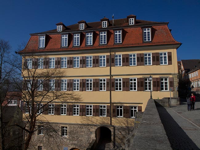 Theben engagiert sich beim Deutschlandstipendium der Universität Tübingen